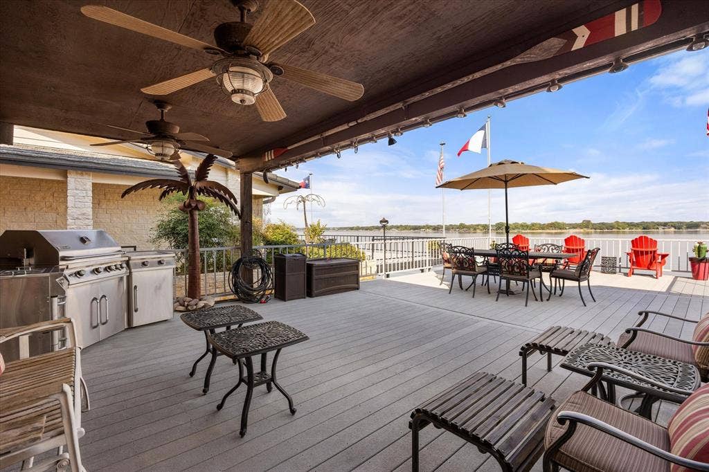 6606 Carol Court, Granbury, TX 76048 Both covered and uncovered deck space, with room for everyone!