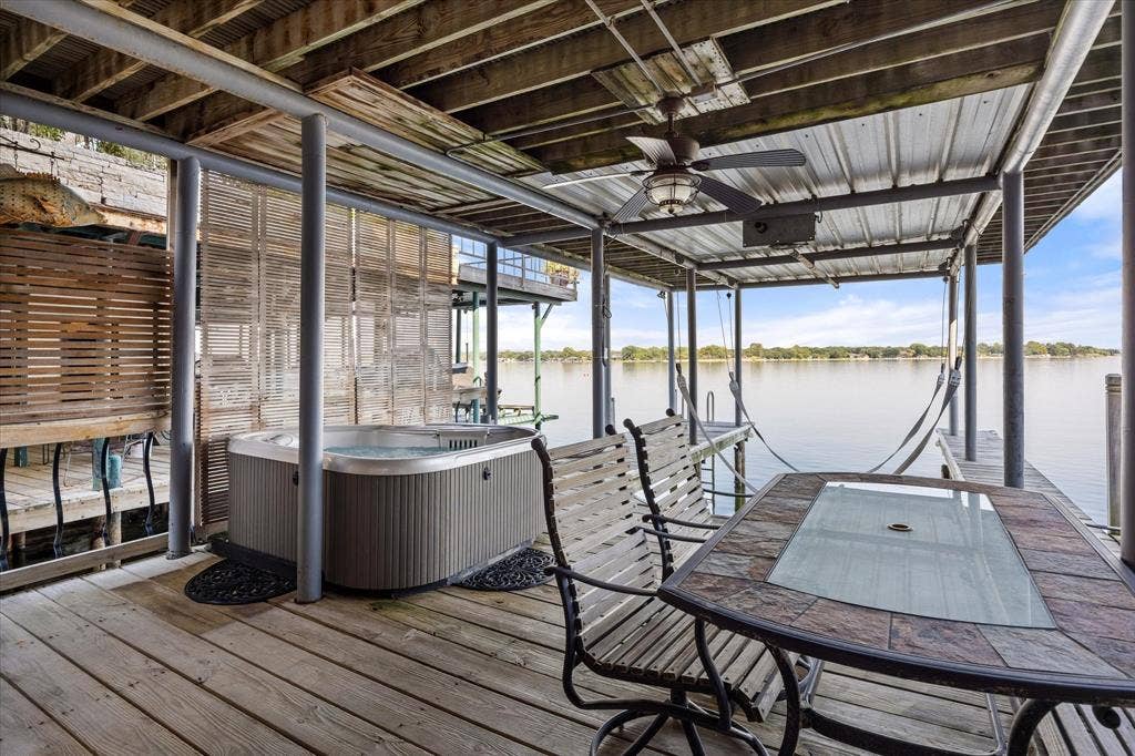 6606 Carol Court, Granbury, TX 76048 6606 Carol Court, Granbury, TX 76048