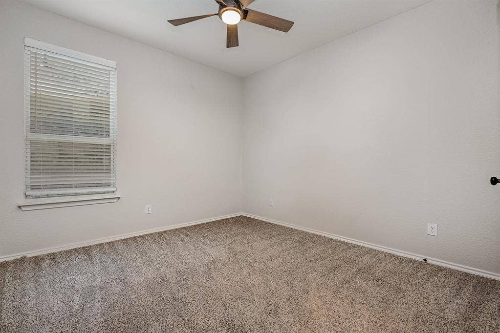 928 Dove Cove, Argyle, TX 76226 Bedroom #3
