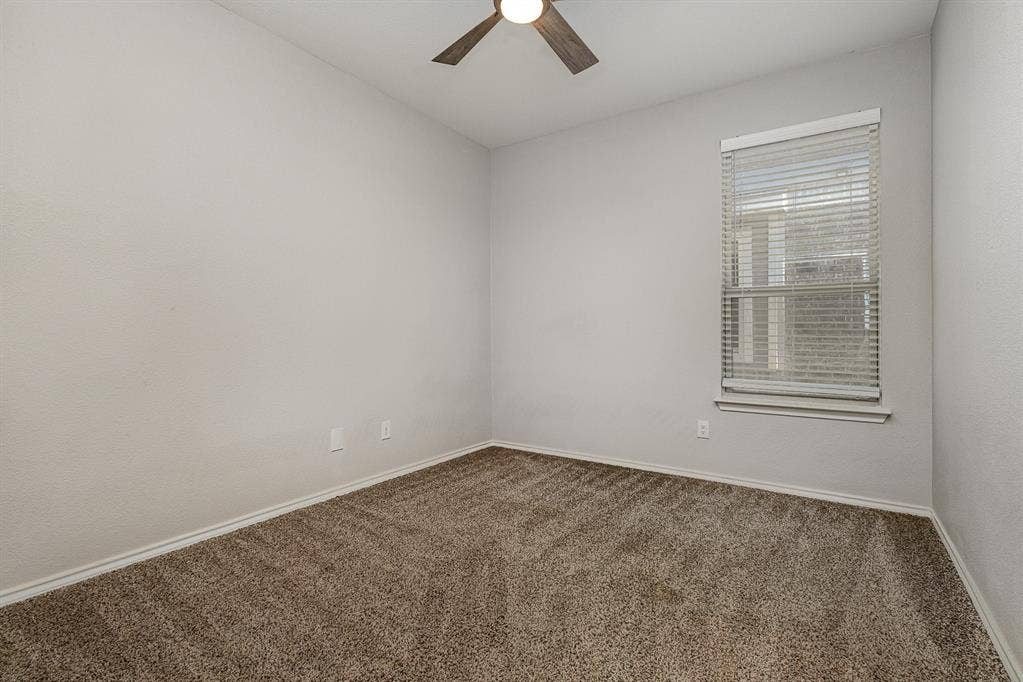 928 Dove Cove, Argyle, TX 76226 Office by the front entrance that has flexibility.