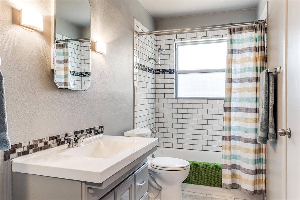 10312 Sylvia Drive, Dallas, TX 75228 10312 Sylvia Drive, Dallas, TX 75228