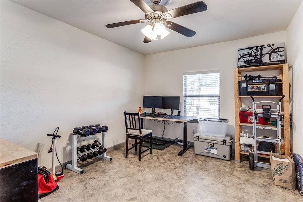10312 Sylvia Drive, Dallas, TX 75228 10312 Sylvia Drive, Dallas, TX 75228