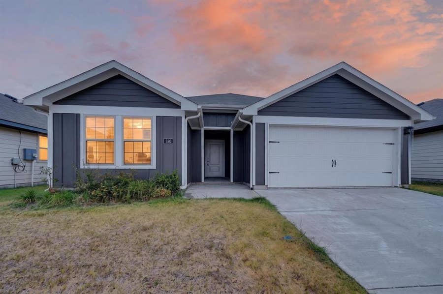 Property photo for 520 Creek End Drive, Princeton, TX