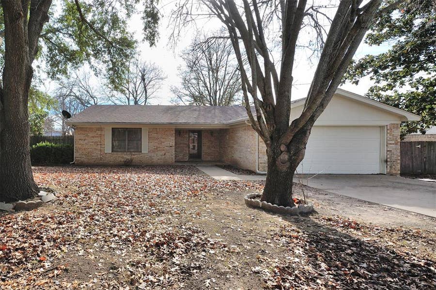 Property photo for 1209 Kay Drive, Weatherford, TX