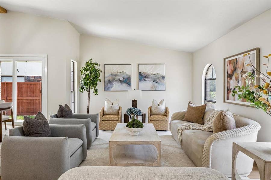 Property photo for 11711 Kilkirk Lane, Dallas, TX