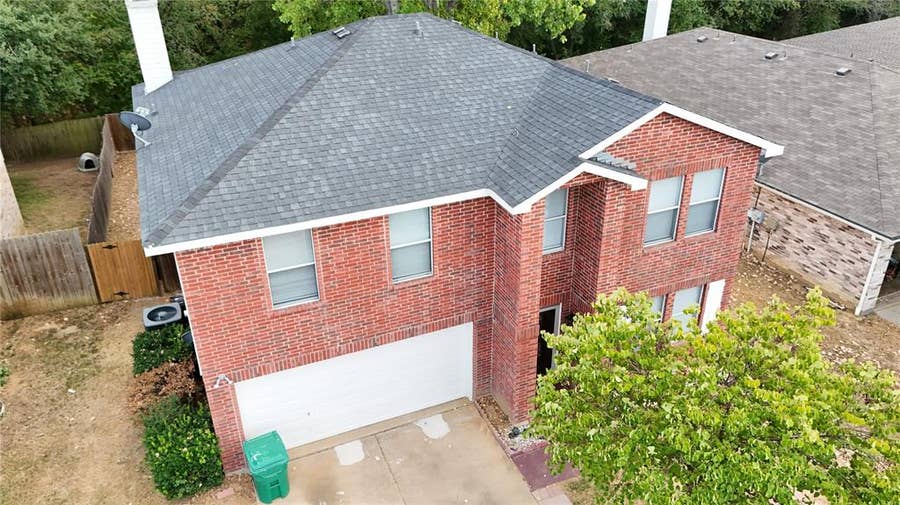 Property photo for 1212 Rambling Brook Trail, Denton, TX