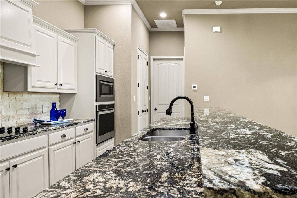 3503 Fountain Way, Granbury, TX 76049