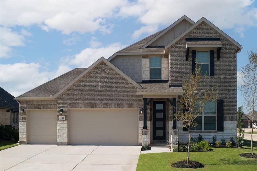 Property photo for 135 Old Glory Lane, Forney, TX
