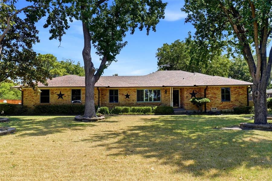 Property photo for 116 N Paschall Road, Sunnyvale, TX