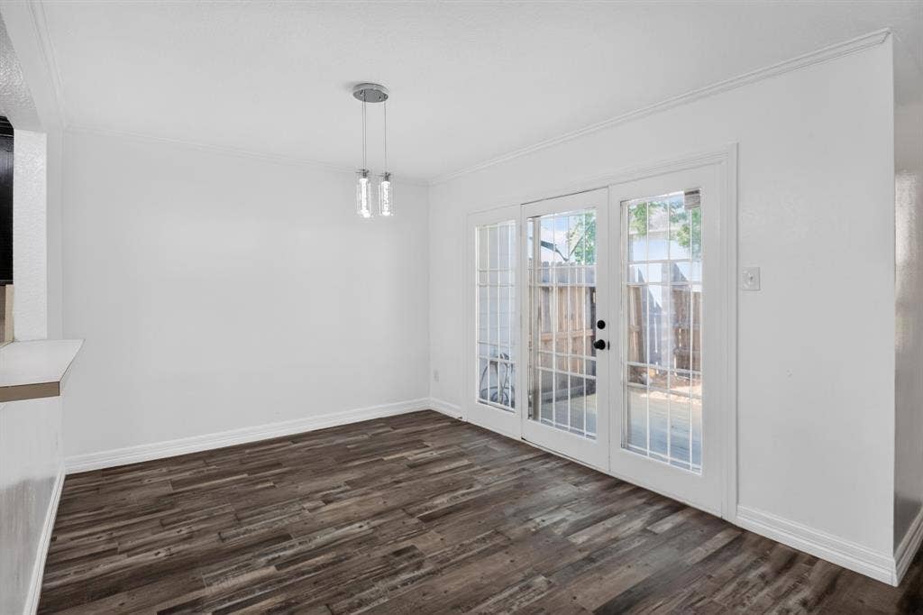 7335 Antoine Drive, Houston, TX 77088 7335 Antoine Drive, Houston, TX 77088