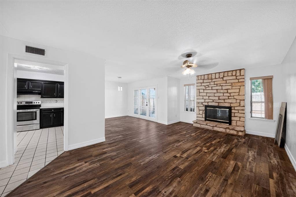 7335 Antoine Drive, Houston, TX 77088 7335 Antoine Drive, Houston, TX 77088