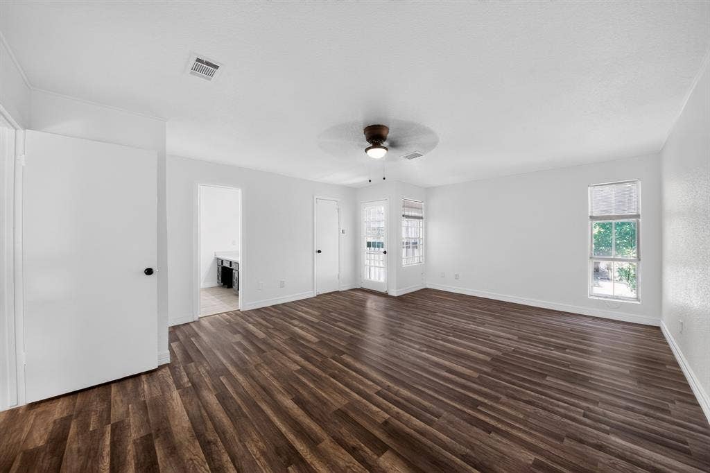 7335 Antoine Drive, Houston, TX 77088 7335 Antoine Drive, Houston, TX 77088