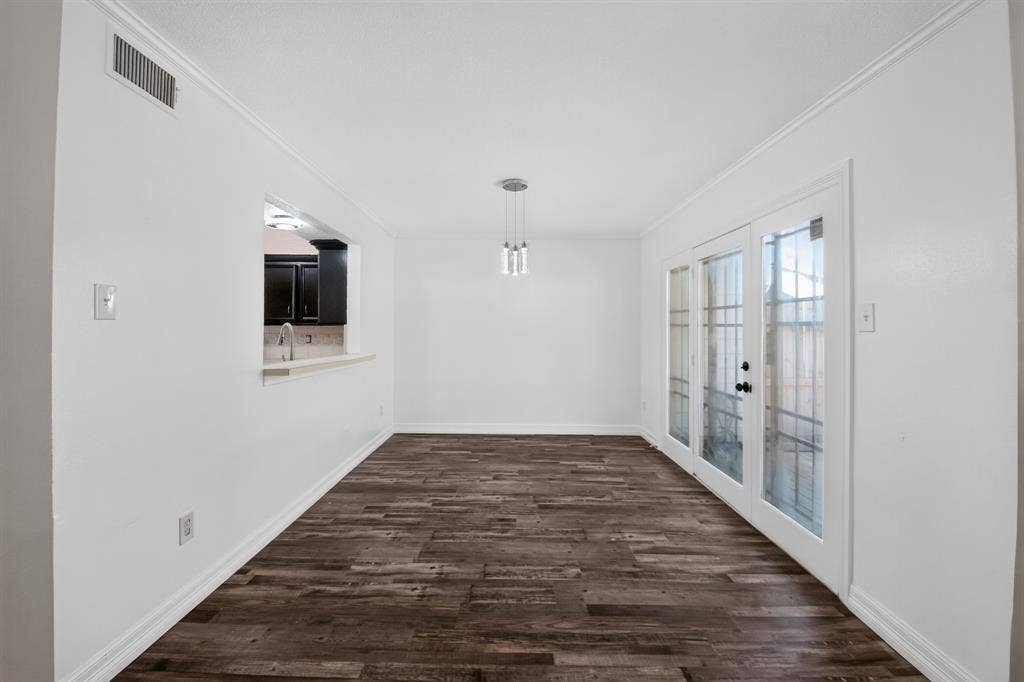 7335 Antoine Drive, Houston, TX 77088 7335 Antoine Drive, Houston, TX 77088
