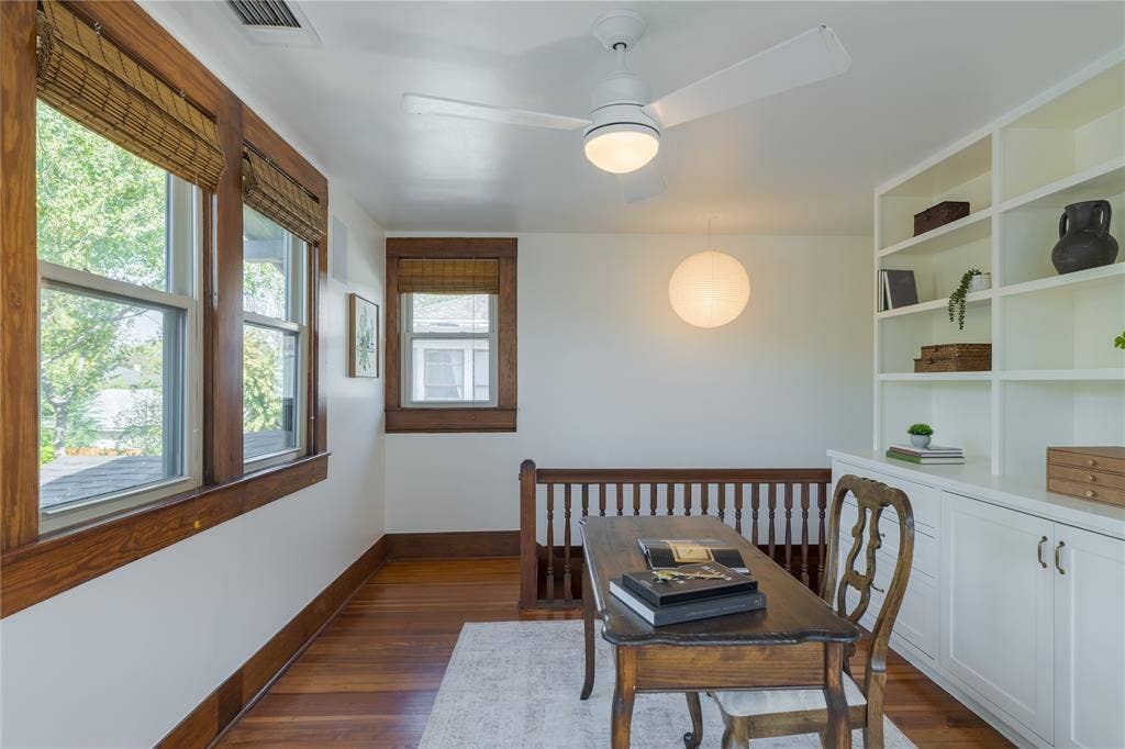 719 N Bishop Avenue, Dallas, TX 75208