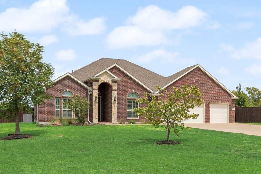 Property photo for 1232 Cirrus Court, Forney, TX