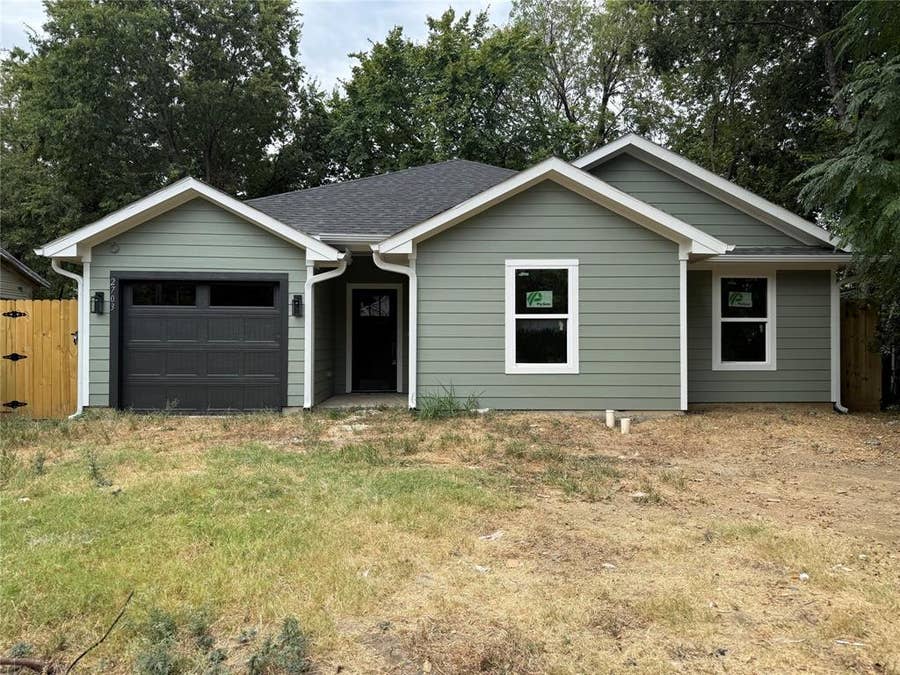 Property photo for 2703 Springdale Street, Dallas, TX