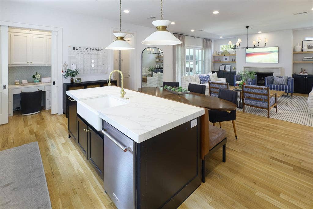 7407 Morton Street, Dallas, TX 75209 7407 Morton Street, Dallas, TX 75209
