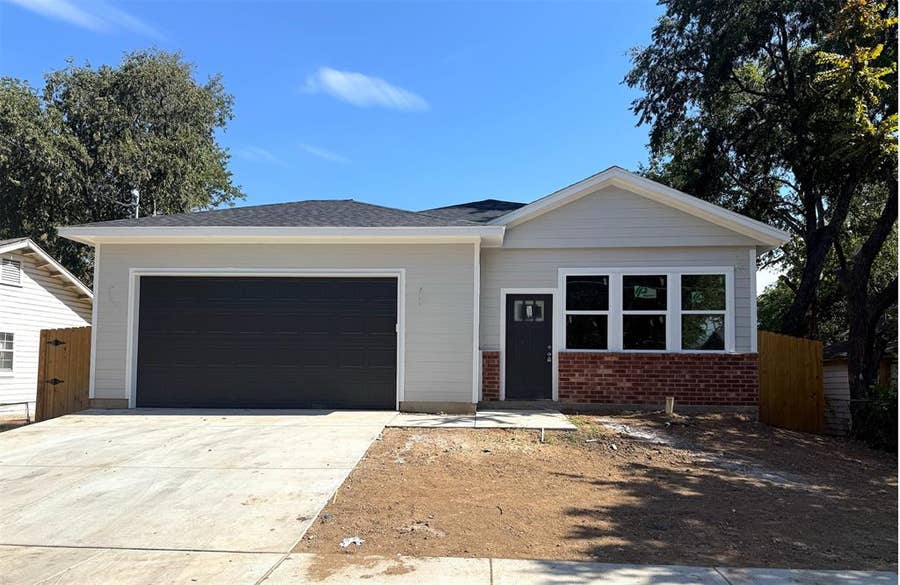 Property photo for 2723 Gertrude Avenue, Dallas, TX