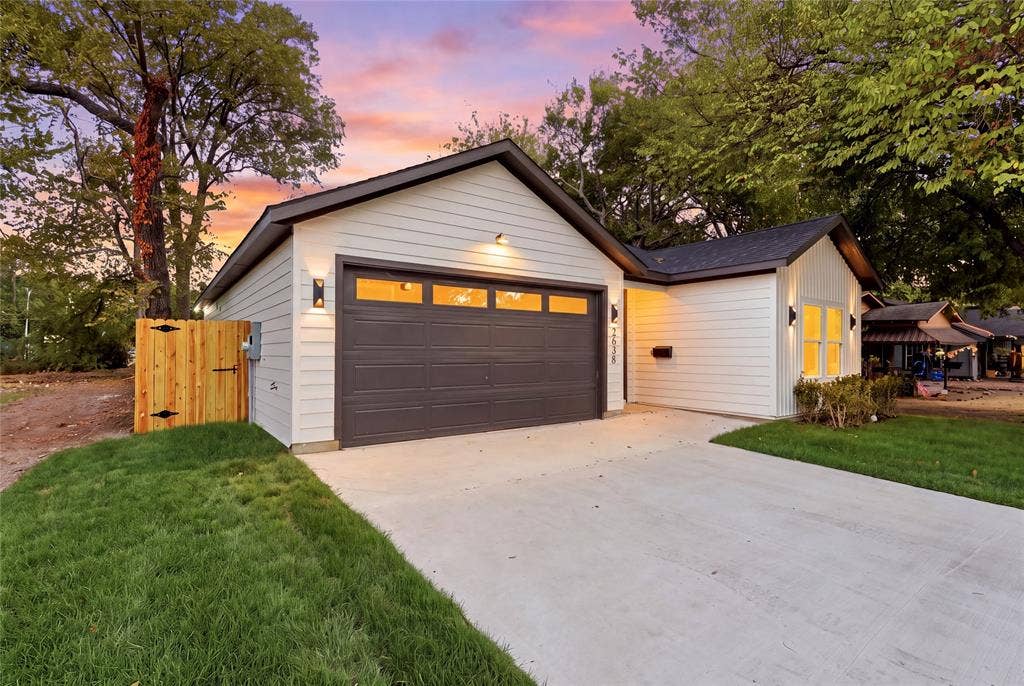 2638 Southland Street, Dallas, TX 75215 2638 Southland Street, Dallas, TX 75215