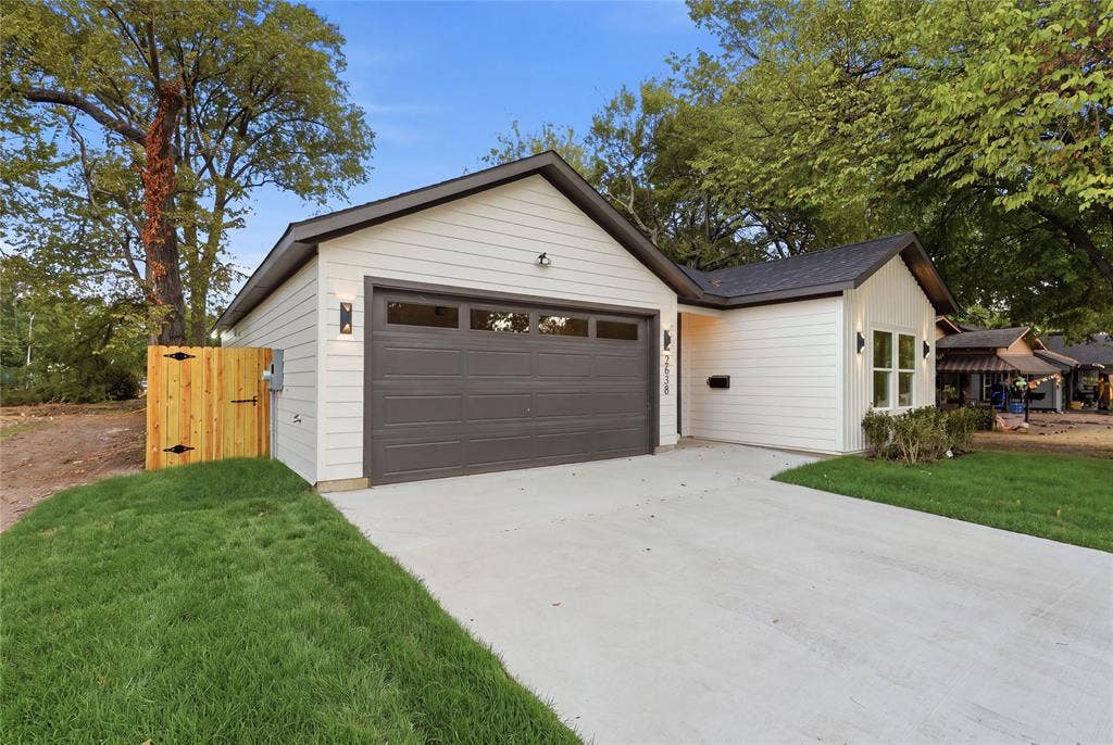2638 Southland Street, Dallas, TX 75215 2638 Southland Street, Dallas, TX 75215