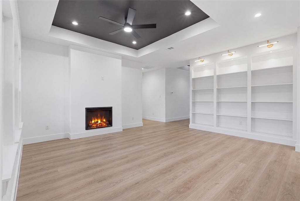 2638 Southland Street, Dallas, TX 75215 2638 Southland Street, Dallas, TX 75215