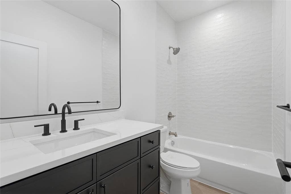 2638 Southland Street, Dallas, TX 75215 2638 Southland Street, Dallas, TX 75215