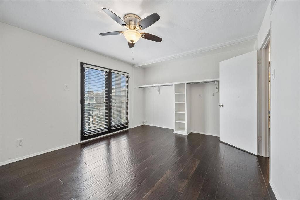 5916 Sandhurst Lane, #233, Dallas, TX 75206 5916 Sandhurst Lane, #233, Dallas, TX 75206