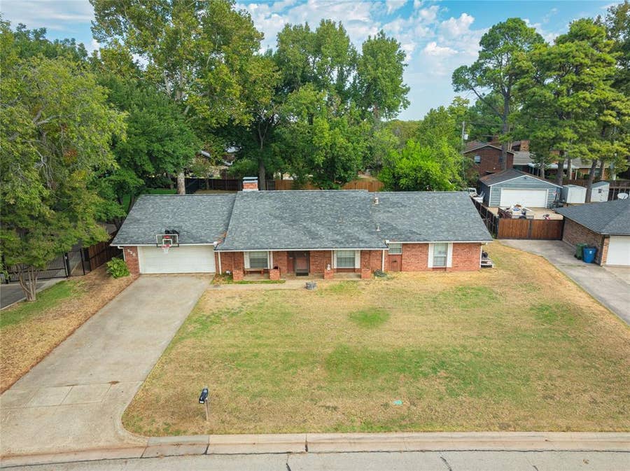 Property photo for 528 Marcus Drive, Lewisville, TX