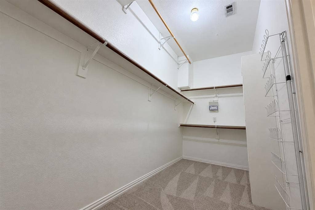 1113 Rushmore Drive, Allen, TX 75002 1113 Rushmore Drive, Allen, TX 75002