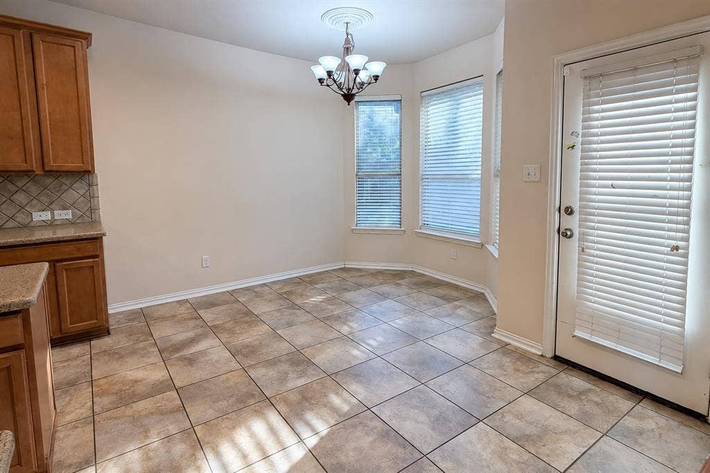 1113 Rushmore Drive, Allen, TX 75002 1113 Rushmore Drive, Allen, TX 75002