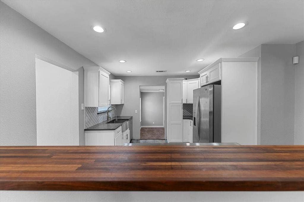 902 S Ewing Avenue, Dallas, TX 75203 902 S Ewing Avenue, Dallas, TX 75203