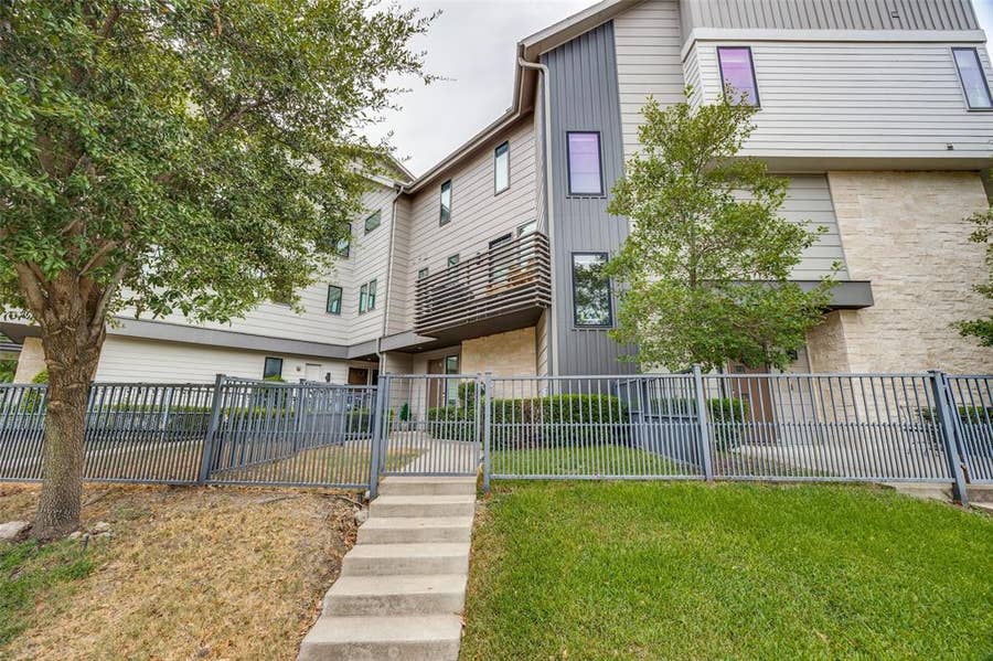 Property photo for 6100 Hudson Street, #2, Dallas, TX