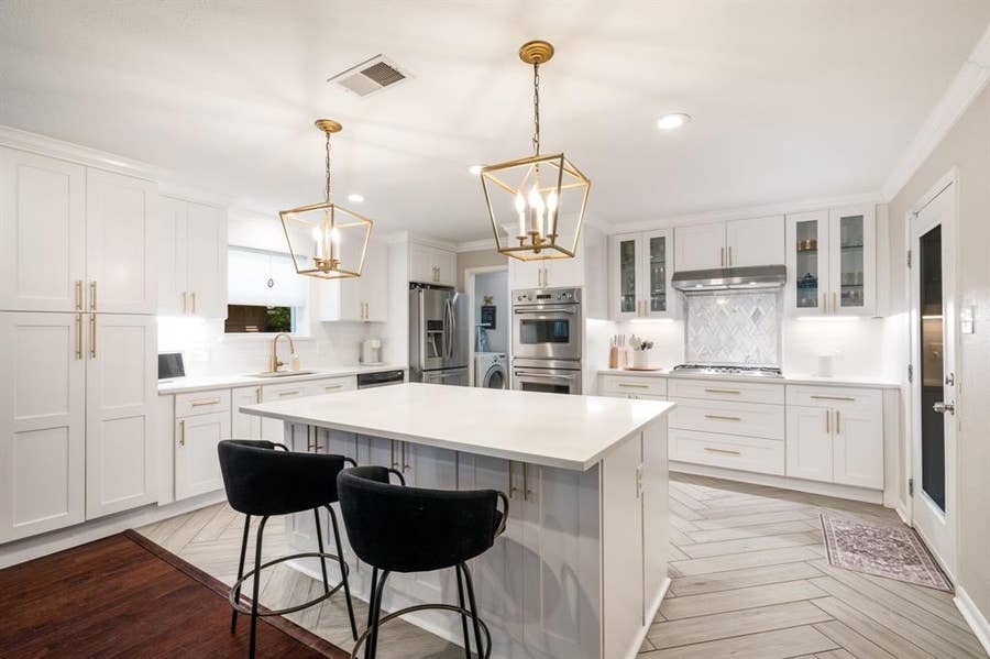 Property photo for 2711 Alco Avenue, Dallas, TX