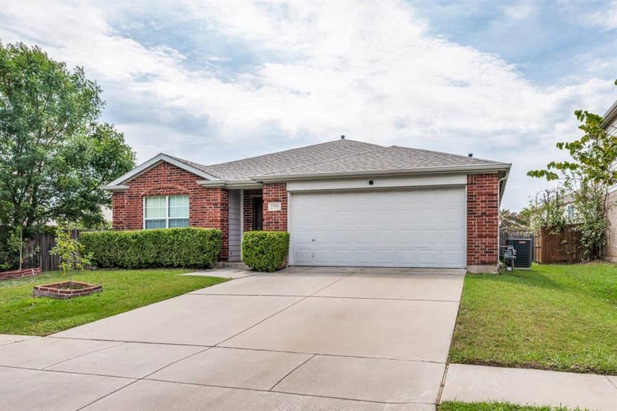 Property photo for 2509 Aiken Lane, Fort Worth, TX