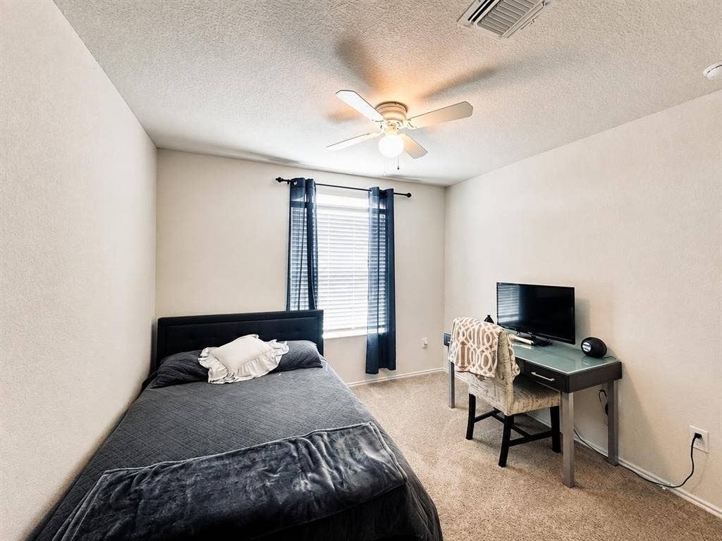 15304 Harkness Pass, Austin, TX 78725 15304 Harkness Pass, Austin, TX 78725