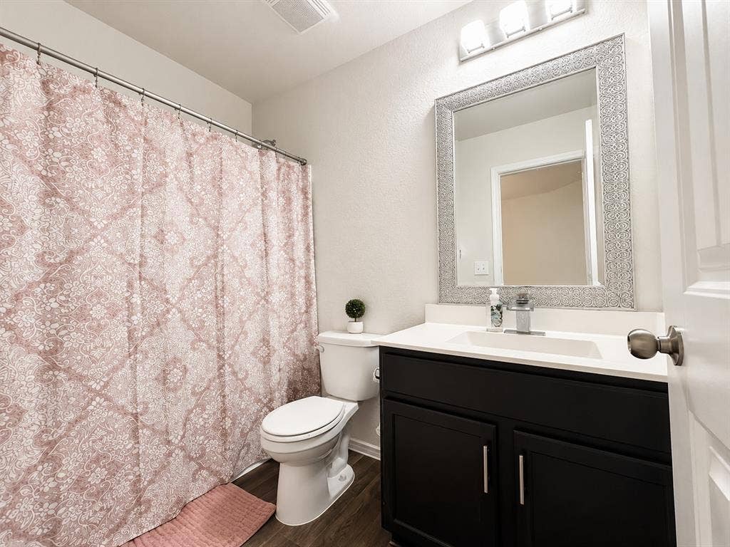 15304 Harkness Pass, Austin, TX 78725 15304 Harkness Pass, Austin, TX 78725