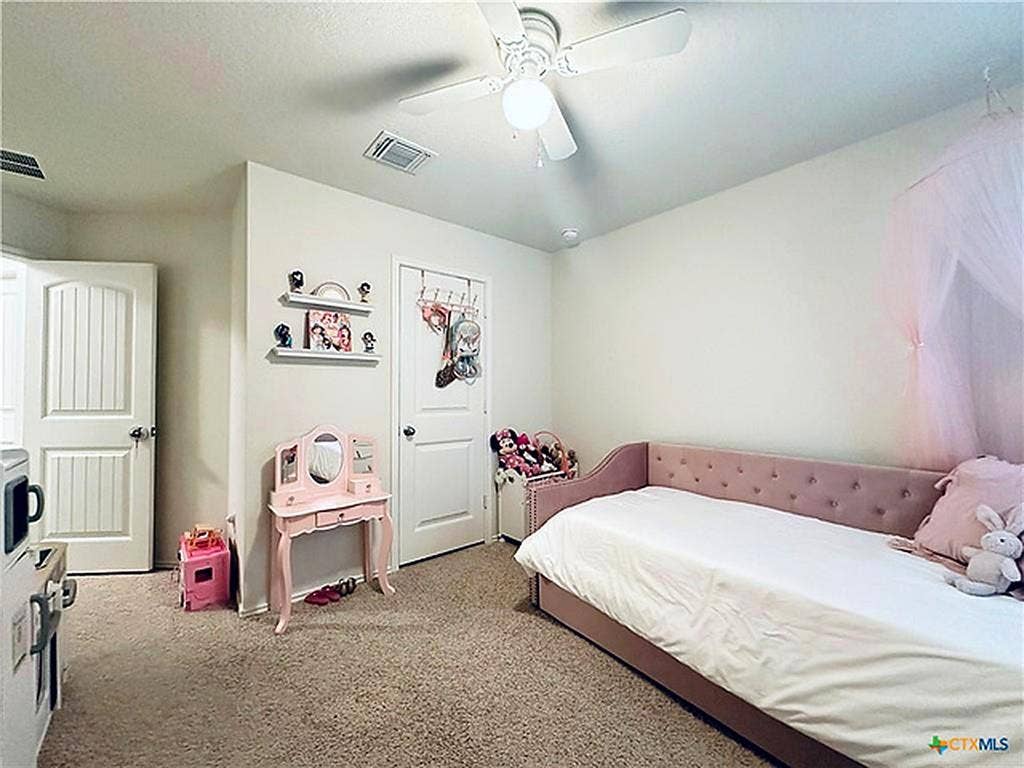 15304 Harkness Pass, Austin, TX 78725 15304 Harkness Pass, Austin, TX 78725