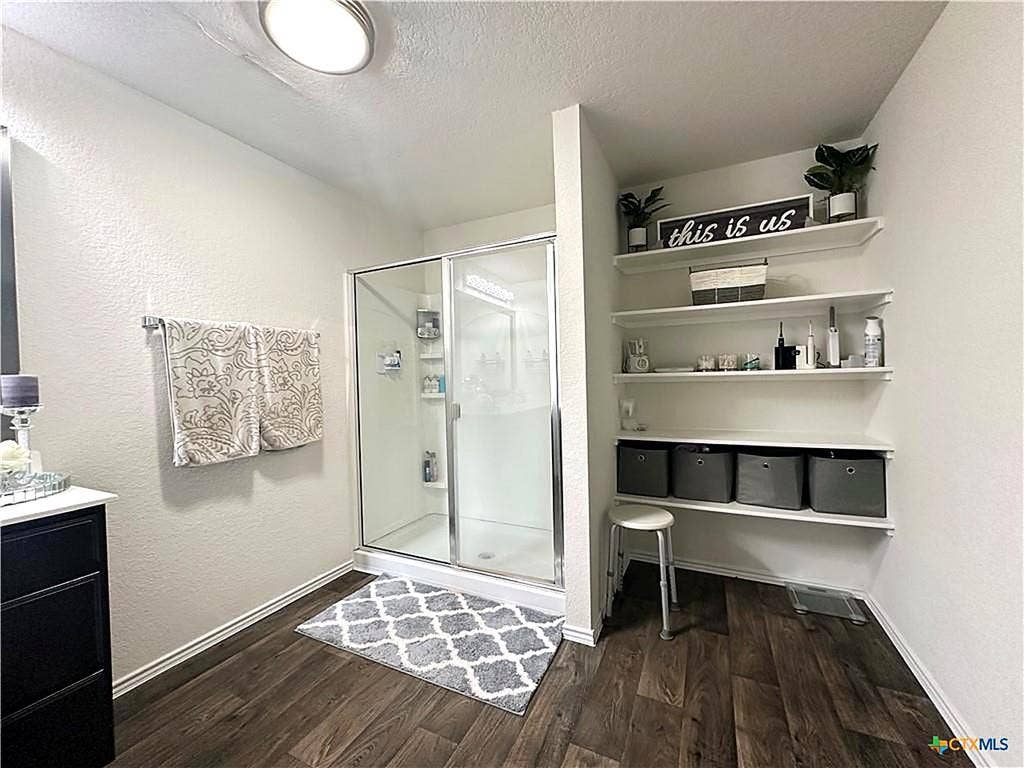 15304 Harkness Pass, Austin, TX 78725 15304 Harkness Pass, Austin, TX 78725