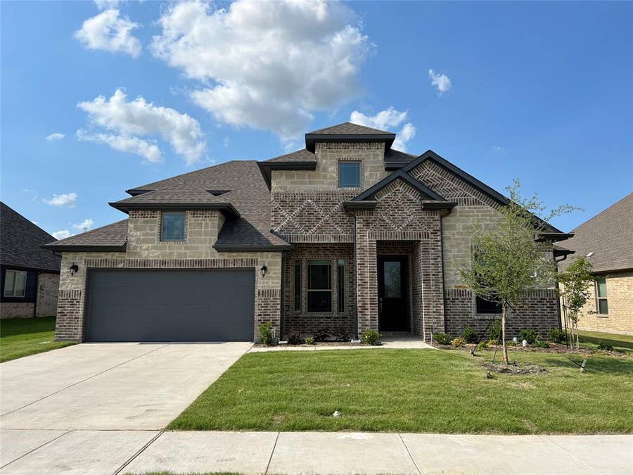 Property photo for 249 Lillian Lane, Waxahachie, TX