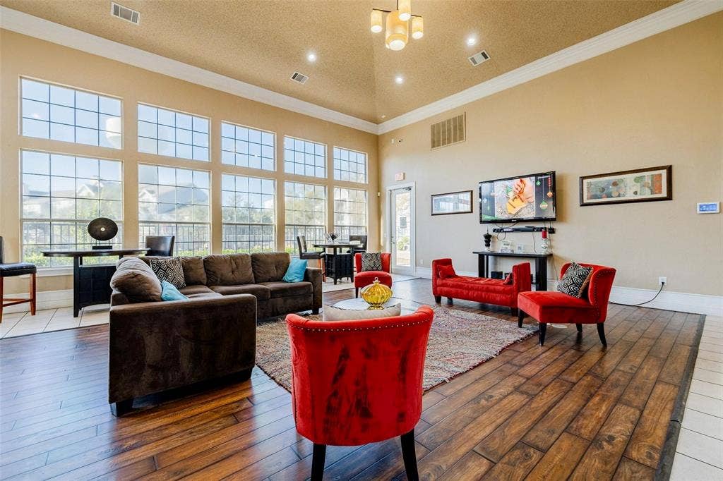 11908 Anderson Mill Road, #0734, Austin, TX 78726 Move In Now and Receive the rest of June free + 1 month free! Earn Cash Back Just for Paying Rent On Time! Ask us how!