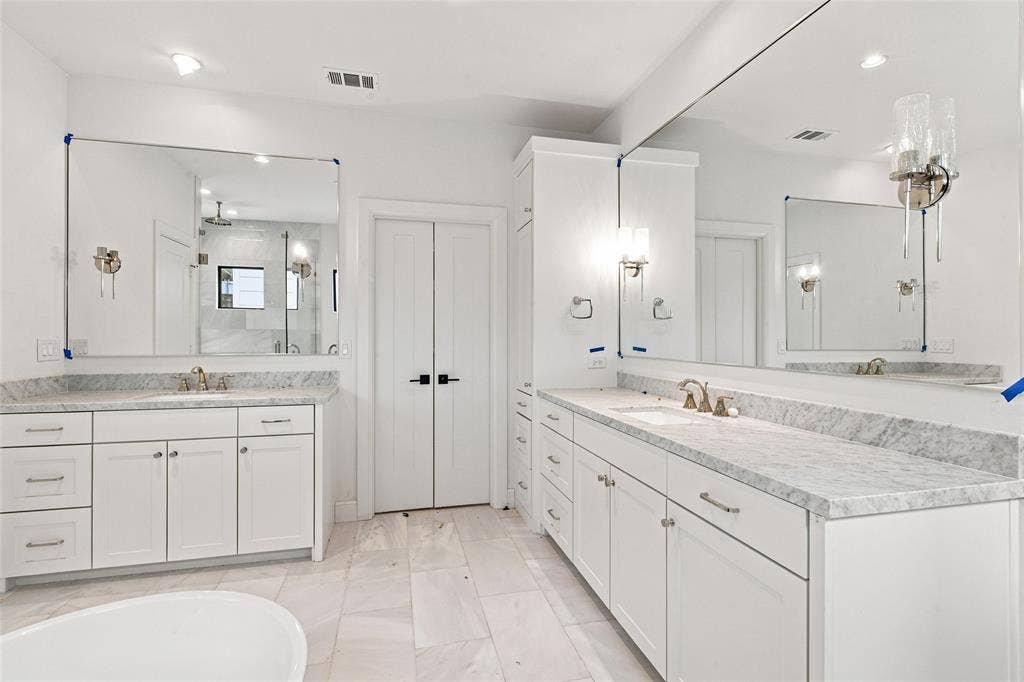 4430 Glenwick Lane, University Park, TX 75205 4430 Glenwick Lane, University Park, TX 75205