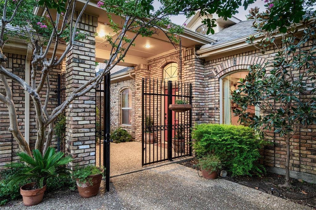 11904 Forest Lakes Lane, Dallas, TX 75230 11904 Forest Lakes Lane, Dallas, TX 75230
