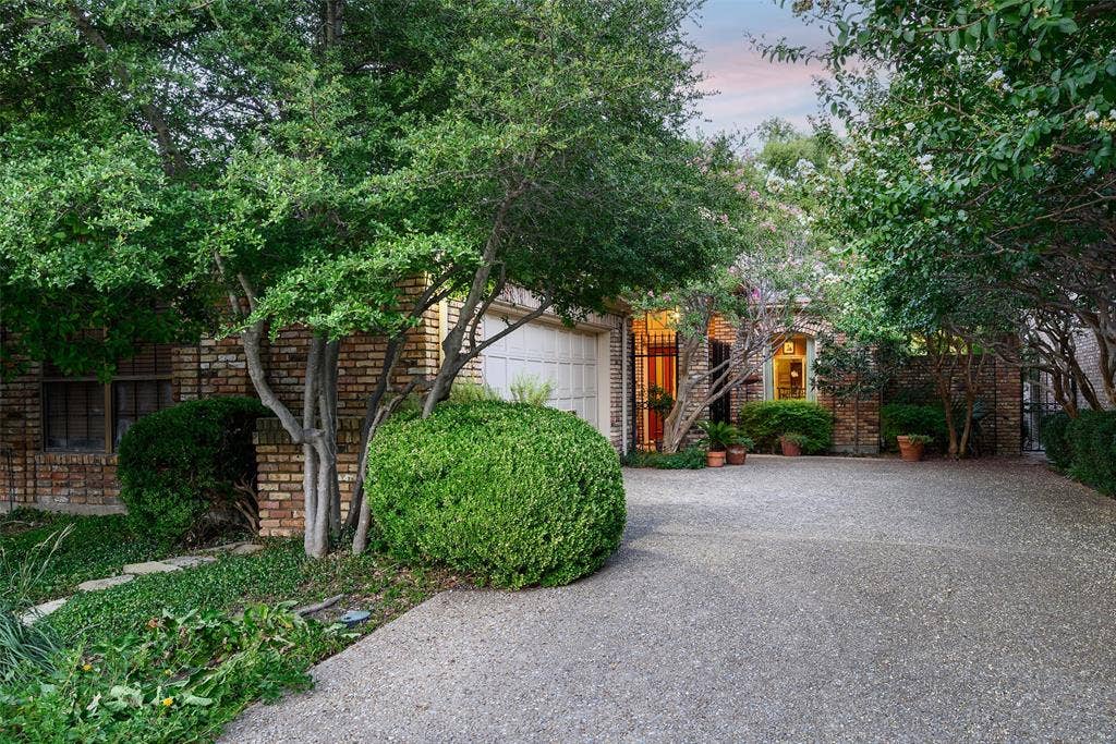 11904 Forest Lakes Lane, Dallas, TX 75230 11904 Forest Lakes Lane, Dallas, TX 75230