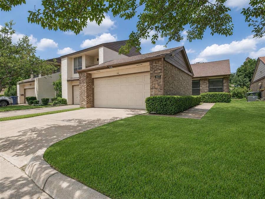 Property photo for 817 Pebble Beach Drive, Garland, TX