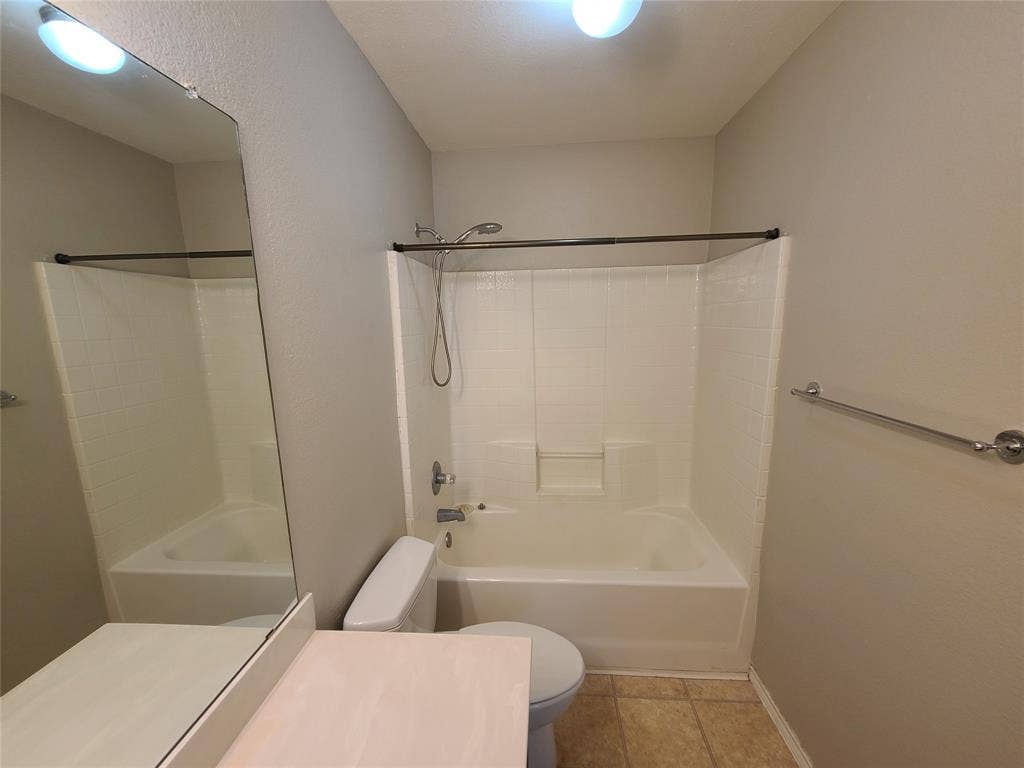 1101 Hidden Glade Drive, Mansfield, TX 76063 1101 Hidden Glade Drive, Mansfield, TX 76063