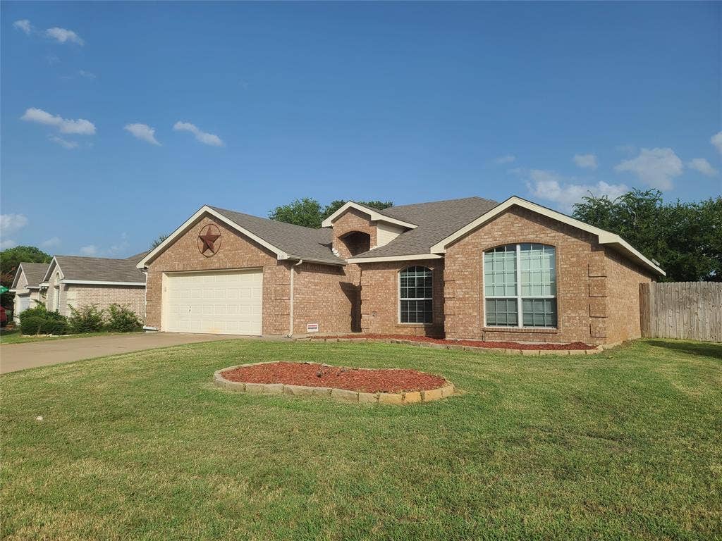 1101 Hidden Glade Drive, Mansfield, TX 76063 1101 Hidden Glade Drive, Mansfield, TX 76063