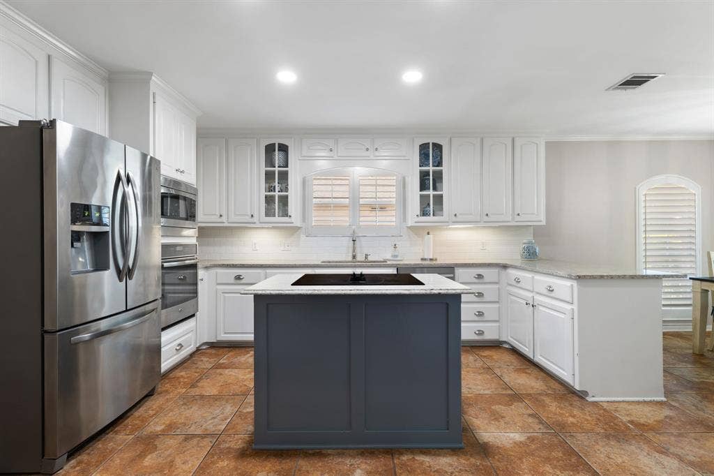9604 Yellowstone Road, Waco, TX 76712 9604 Yellowstone Road, Waco, TX 76712