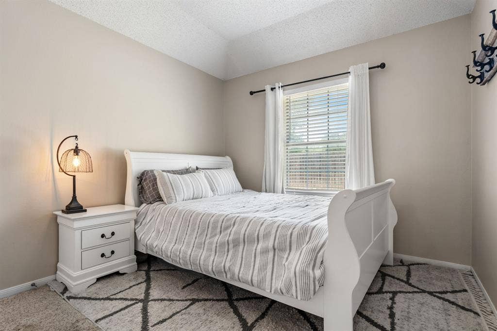 9604 Yellowstone Road, Waco, TX 76712 9604 Yellowstone Road, Waco, TX 76712