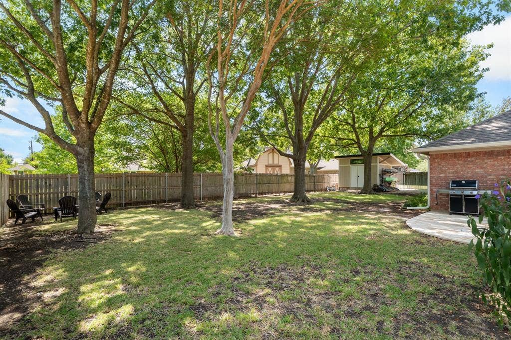 9604 Yellowstone Road, Waco, TX 76712 9604 Yellowstone Road, Waco, TX 76712