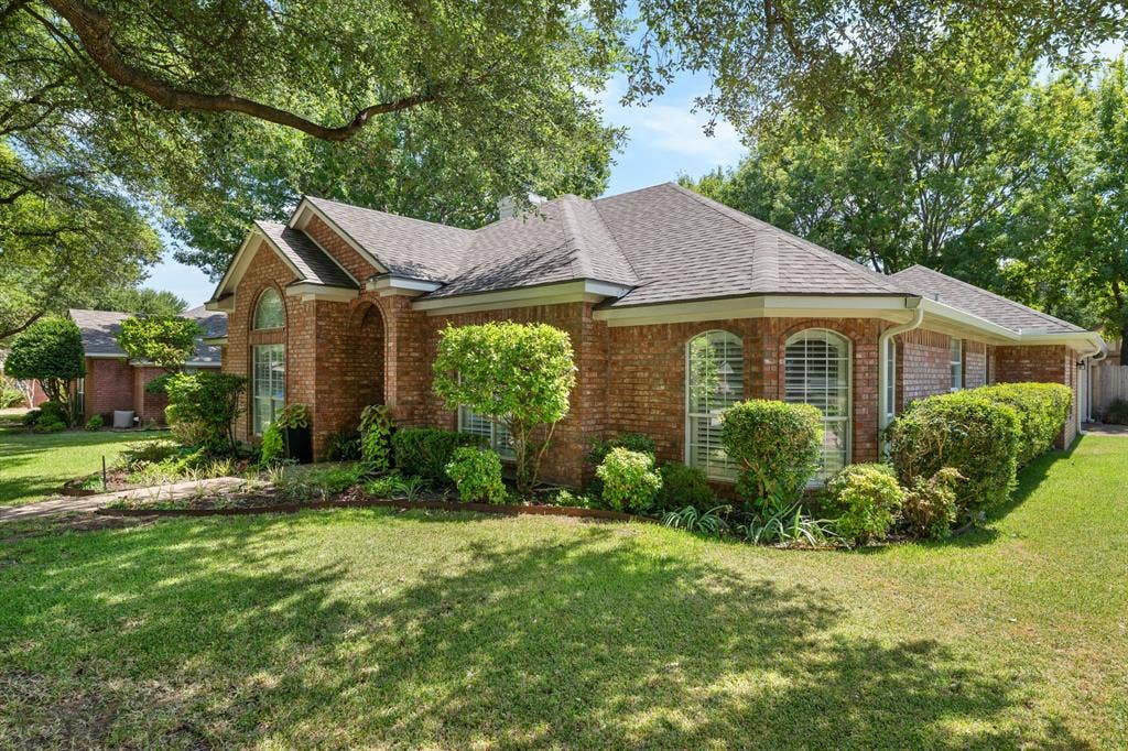 9604 Yellowstone Road, Waco, TX 76712 9604 Yellowstone Road, Waco, TX 76712